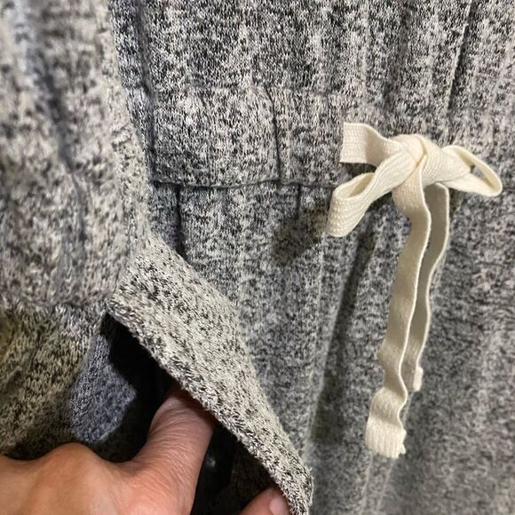 J. Crew Signature Cozy Yarn Lounge Romper Drawstring Waist Oversized Size Small - Picture 6 of 11